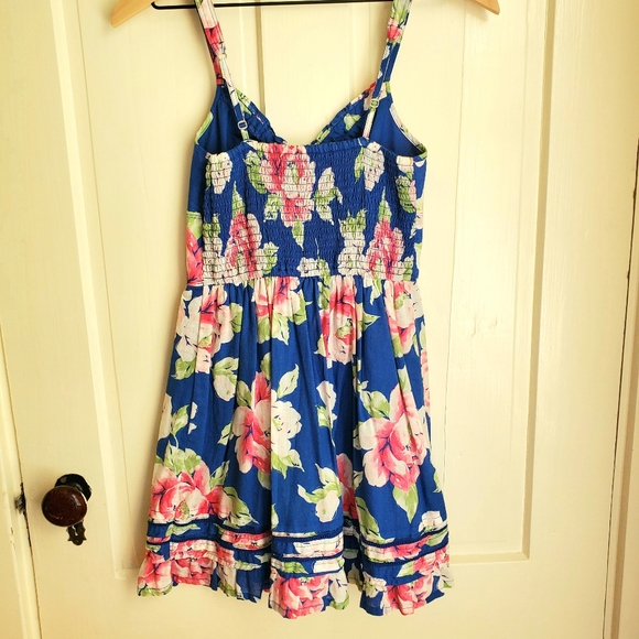 Gilly Hicks dress - Picture 3 of 6